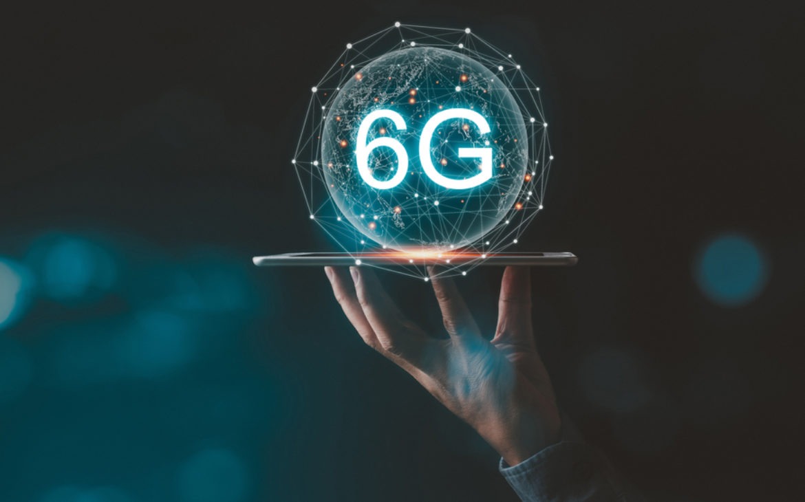 Analiza: 6G će učiniti pametne telefone nepotrebnima u sljedećih 10 godina