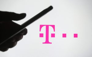 Hrvatski Telekom lansira 5G pametne telefone: T Phone i T Phone Pro