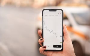 Globalno tržište pametnih telefona bilježi najveći pad u trećem kvartalu u posljednih 10 godina