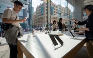 Appleov udio na kineskom tržištu nastavlja pad